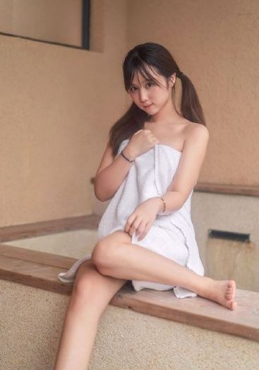 美女久久精品_720全集在线观看