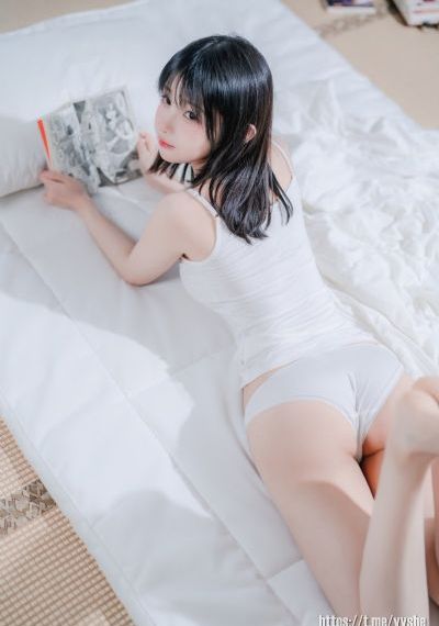 国产偷拍新娘伴娘换衣_BD英语日韩免费观看