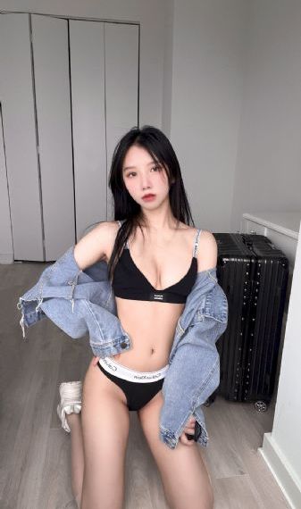 欧美肥女毛茸茸_HD完整在线观看