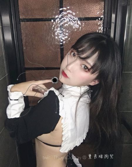 欧美热情头像_字幕高清版在线观看