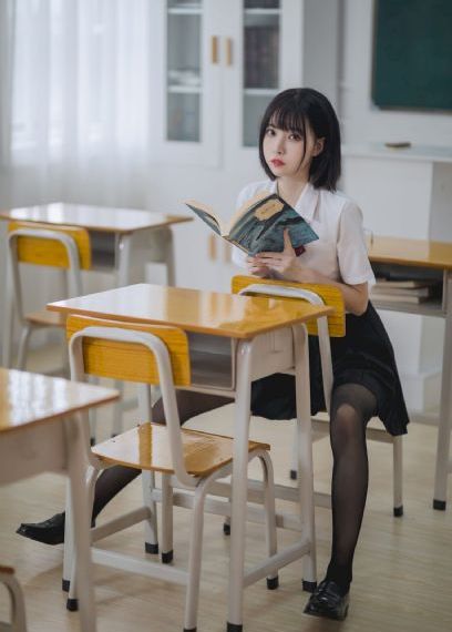 丝袜美腿日韩av在线_4K天堂在线