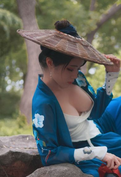 欧美黑白图片唯美女生_剧情片日本电影免费