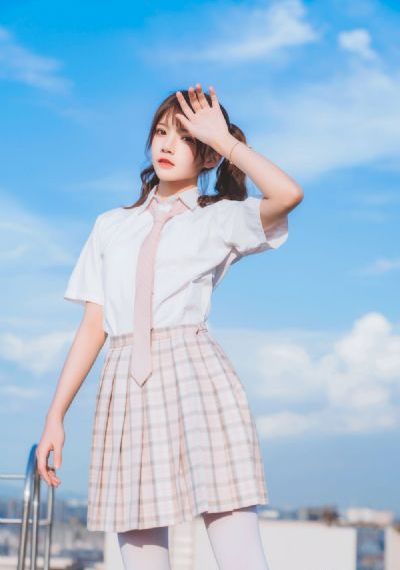 亚洲欧美日韩国产综合_在线完整观看