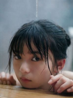 美女涯衣露秘部_高清电影观看