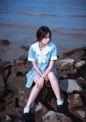 亚洲熟女乱色综合一区小说_国产剧高清迅雷在线观看